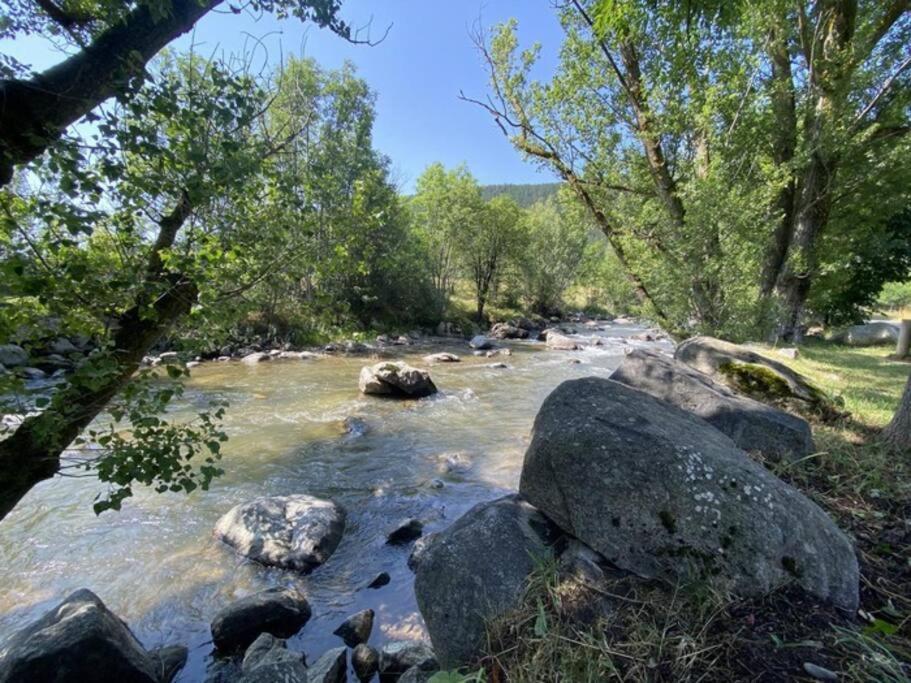 Enveitg Precioso Apartamento Con Jardin Privado A 4 Km De Puigcerda מראה חיצוני תמונה